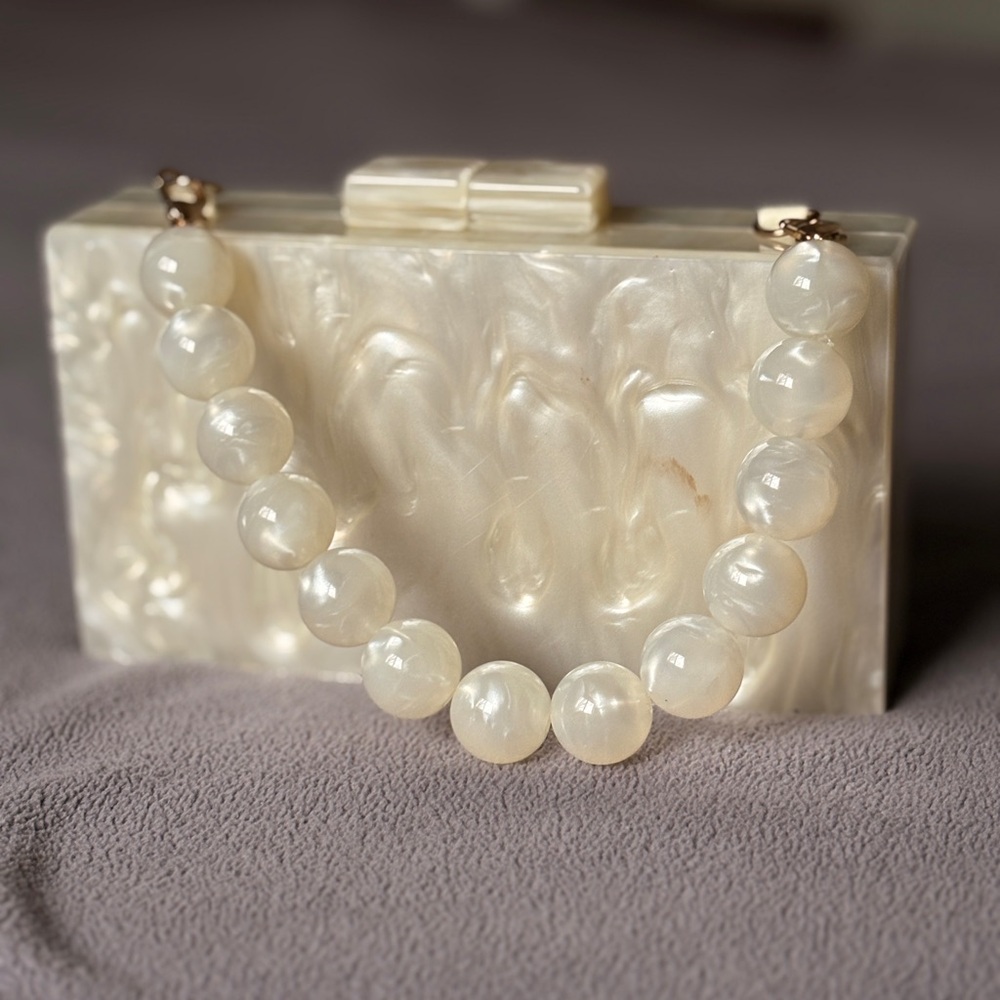 Elegant Pearl-Like Clutch